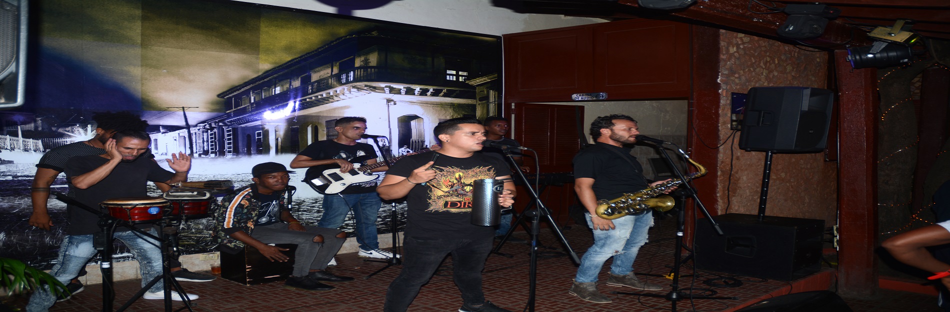 Coin salsa,  Trinidad, Sancti Spíritus 